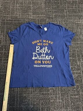 Womens Yellowstone - Don't Make ME GO Beth Dutton V-Neck T-Shirt 2XL NWT